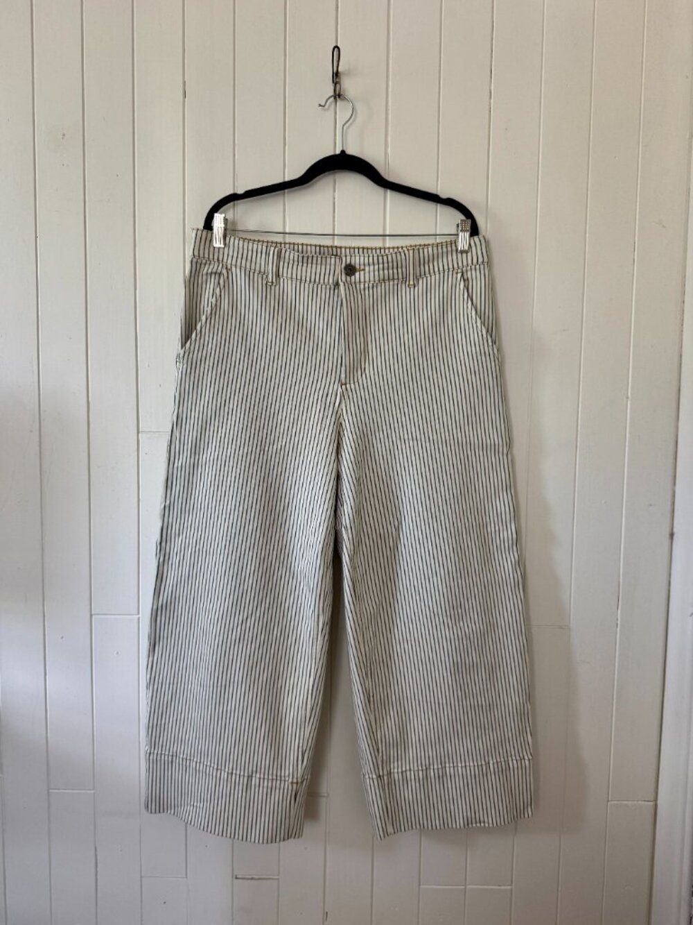 Universal Standard Striped Wide Leg Cropped Jeans Size 14 Cream Navy Cuffed